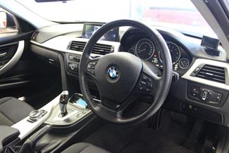 2014 BMW 320i - Thumbnail