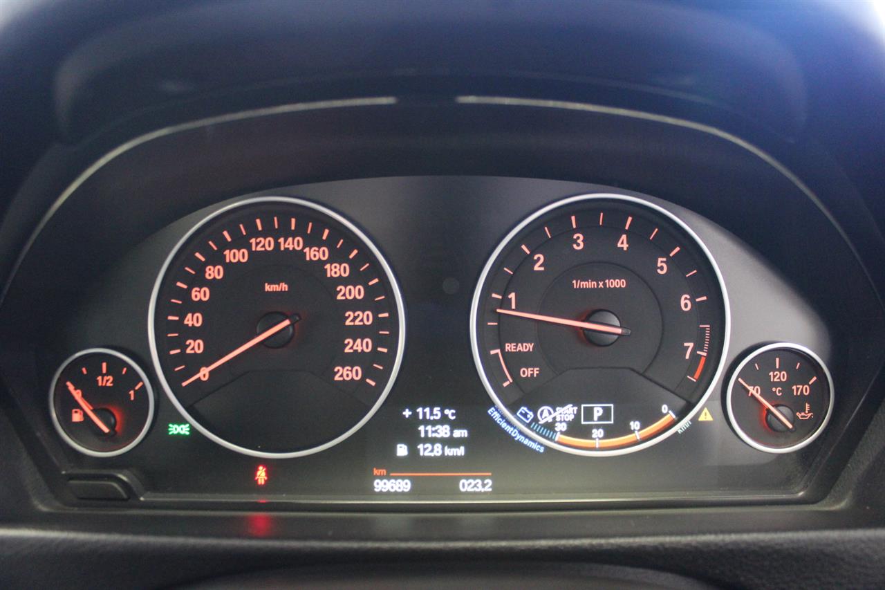 2014 BMW 320i