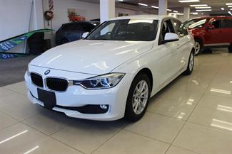 2014 BMW 320i - Thumbnail