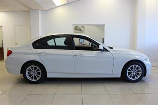 2014 BMW 320i - Thumbnail