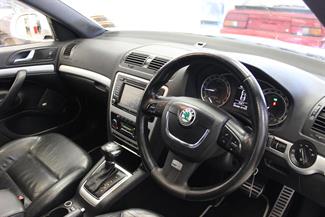 2011 Skoda Octavia - Thumbnail