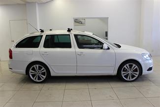 2011 Skoda Octavia - Thumbnail