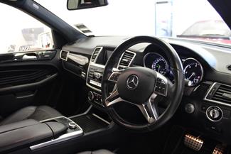 2015 Mercedes-Benz ML 350 - Thumbnail
