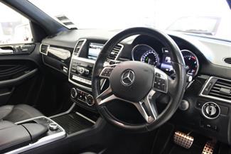 2015 Mercedes-Benz ML 350 - Thumbnail