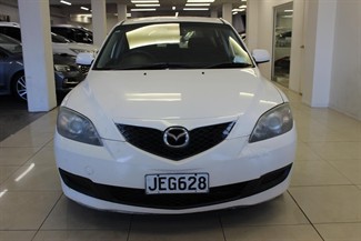 2009 Mazda Axela - Thumbnail