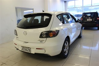 2009 Mazda Axela - Thumbnail