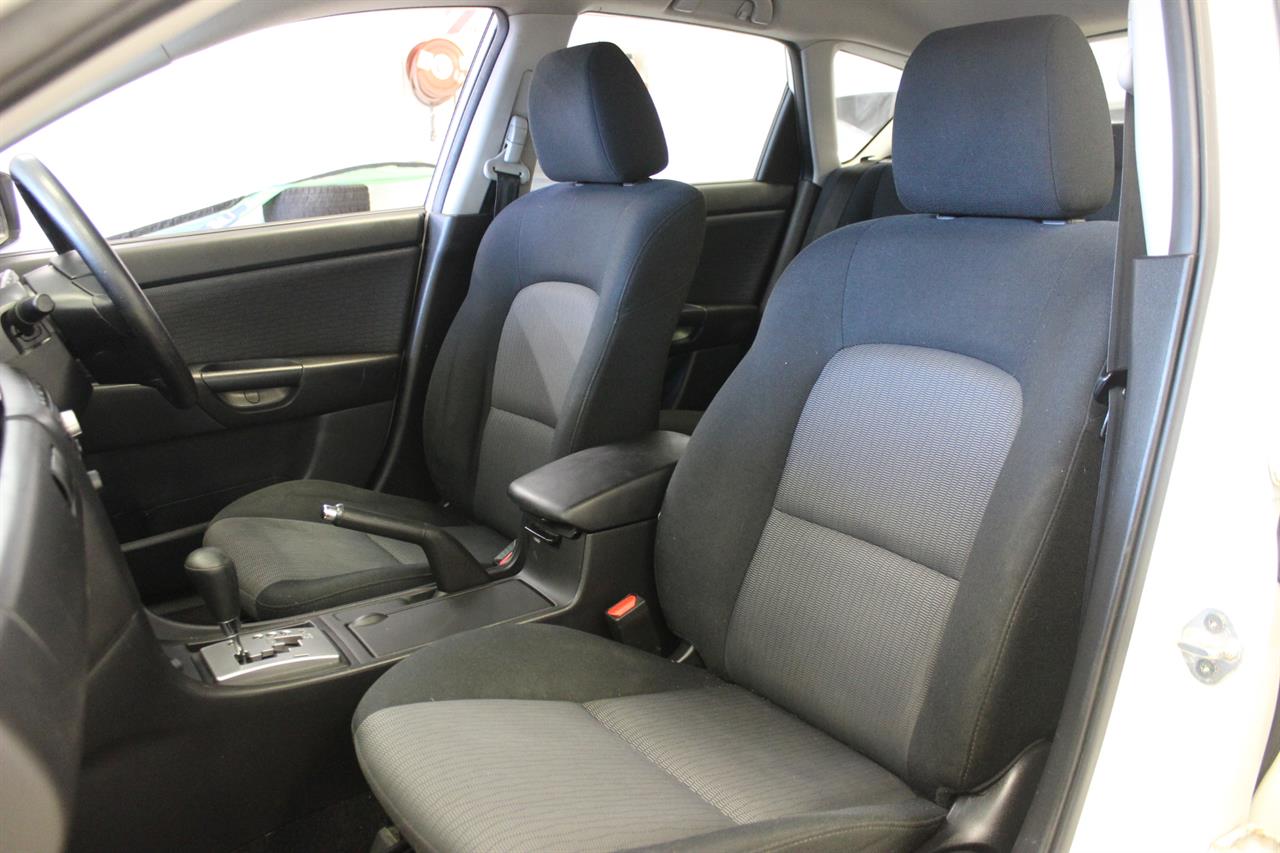 2009 Mazda Axela