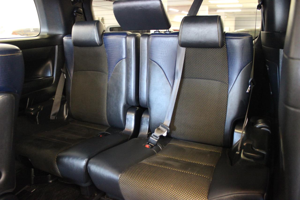 2017 Toyota Vellfire