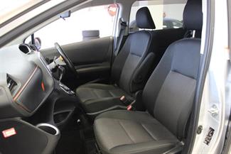 2019 Toyota Sienta - Thumbnail
