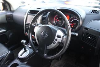 2009 Nissan X-Trail - Thumbnail