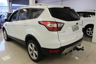 2018 Ford Escape - Thumbnail