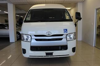 2017 Toyota Hiace - Thumbnail