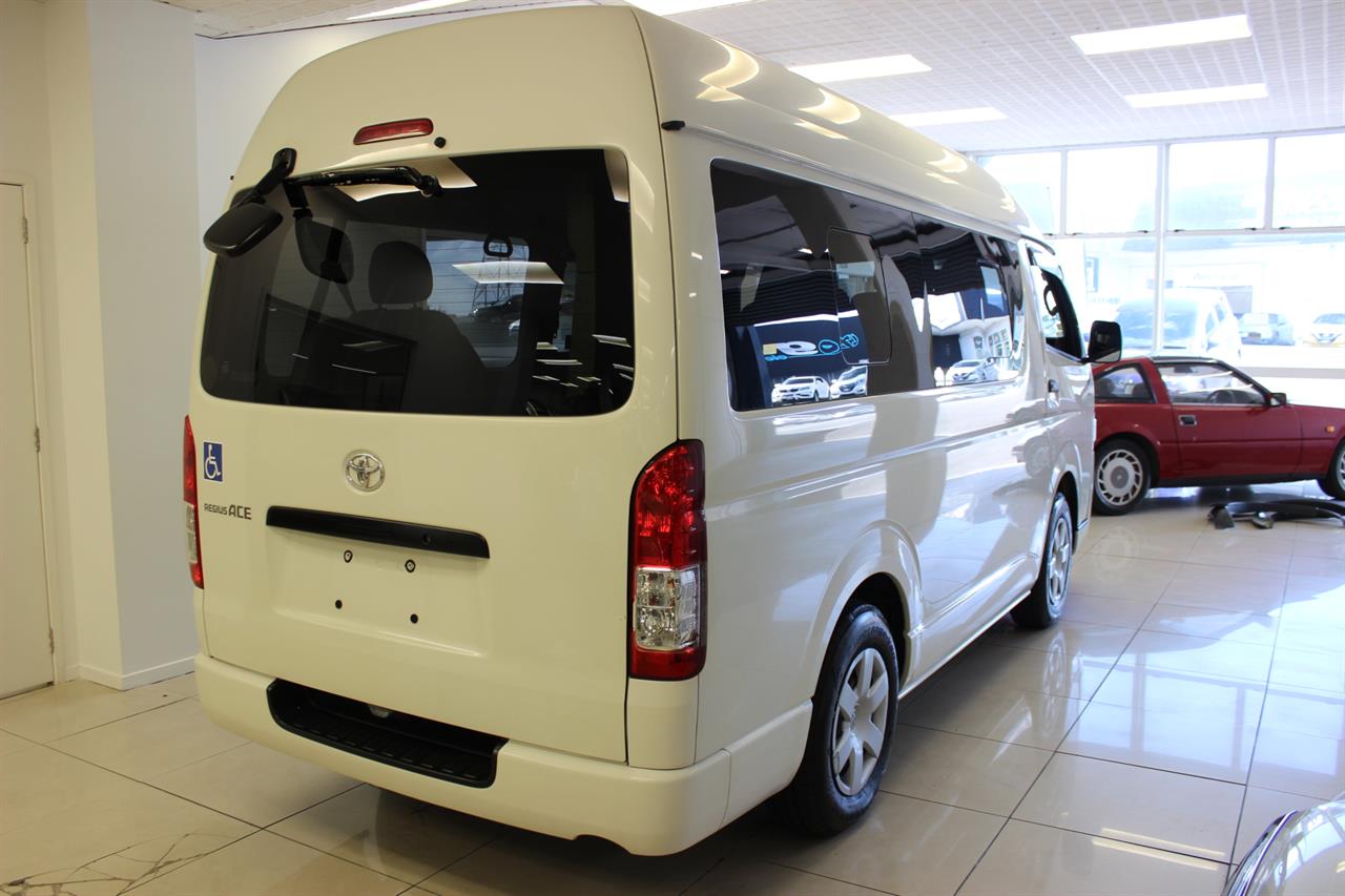 2017 Toyota Hiace