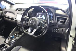 2019 Nissan Leaf - Thumbnail