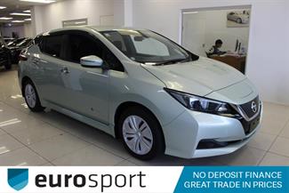 2018 Nissan Leaf - Thumbnail
