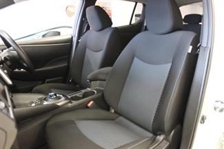 2018 Nissan Leaf - Thumbnail