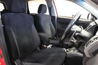 2006 Mitsubishi Outlander - Thumbnail