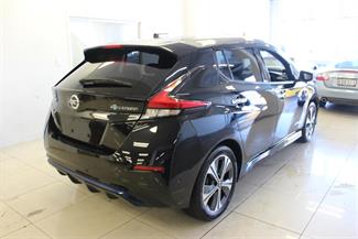 2019 Nissan Leaf - Thumbnail
