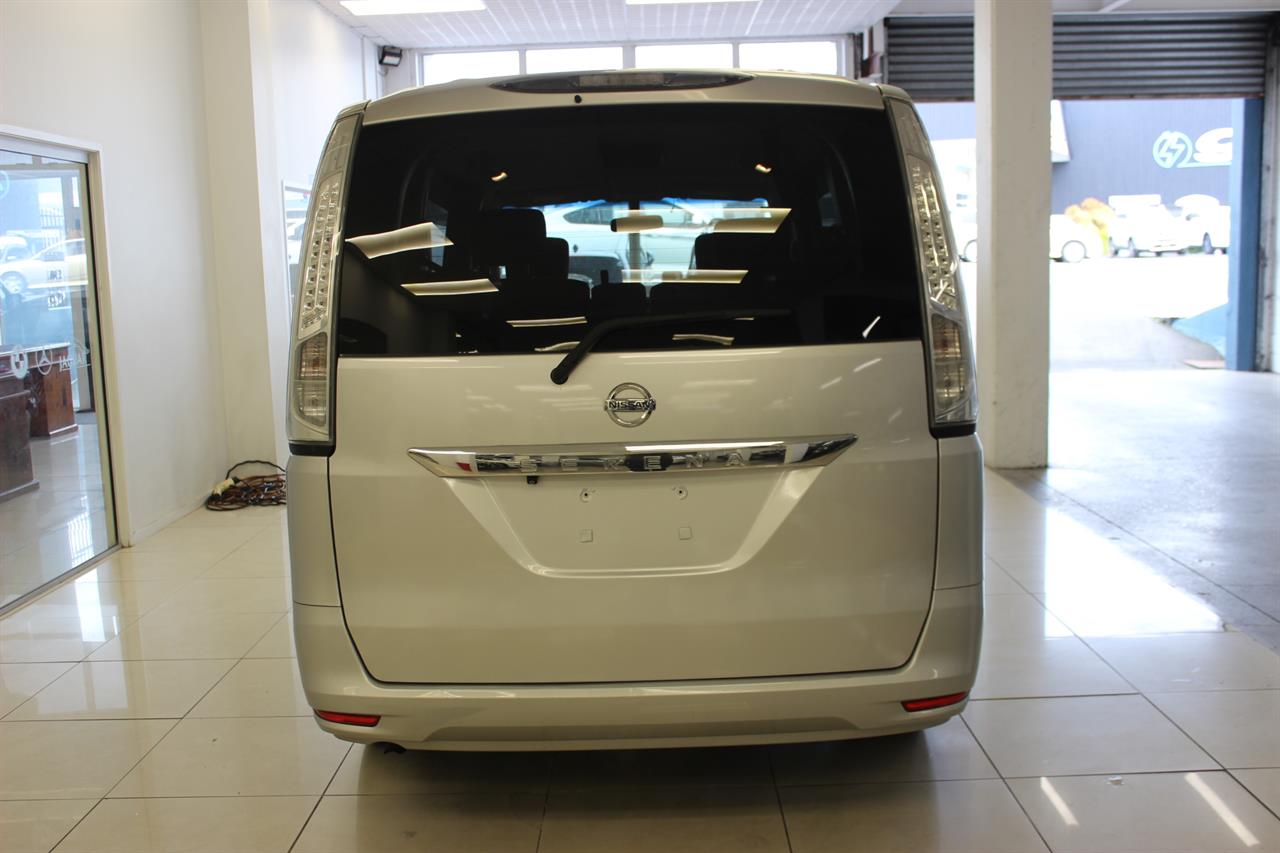 2014 Nissan Serena